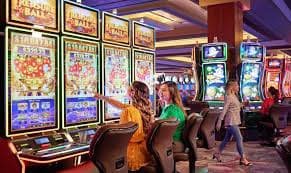 Casino-style and entertainment content preview for adults in Bangladesh